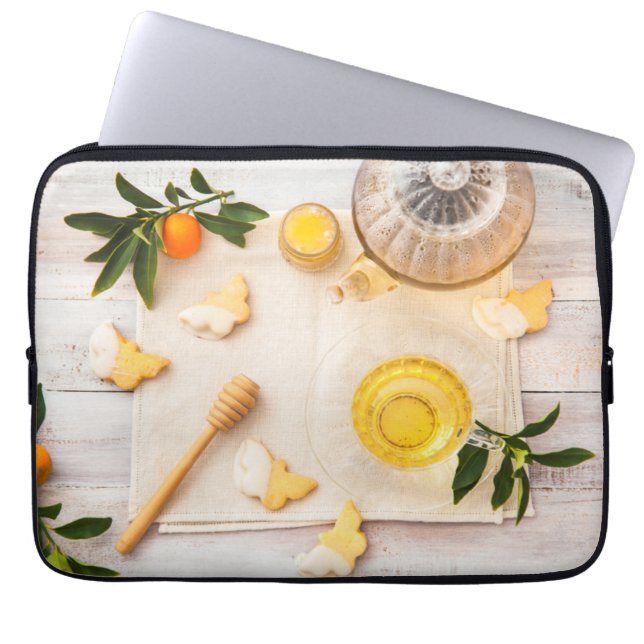 Teatime Laptopschutzhülle (Vorderseite)