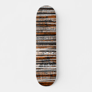 Tech Decode - Schwarz und Weiß auf Orange Skateboard