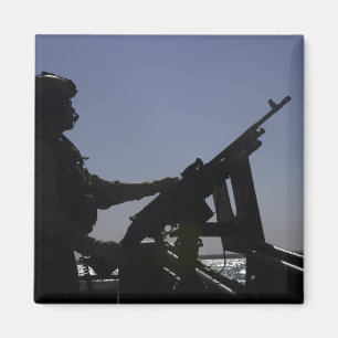 Techniker bemannt ein Maschinengewehr M240 im Irak Magnet