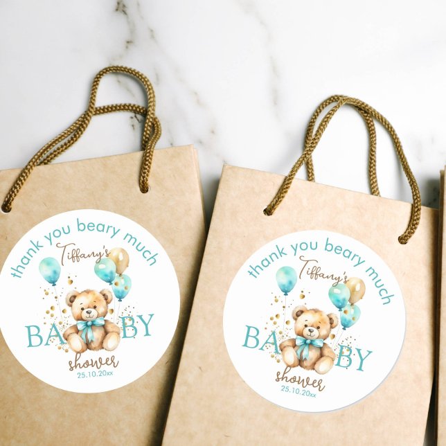 Teddy Bär Bear Warten Aqua Blue Baby Dusche Gefall Runder Aufkleber (Teddy bear baby shower thank you favor gift stickers aqua blue and brown fluffy teddy with balloons)