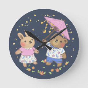 Teddy Bear and Bunny under the Stars Illustration Runde Wanduhr