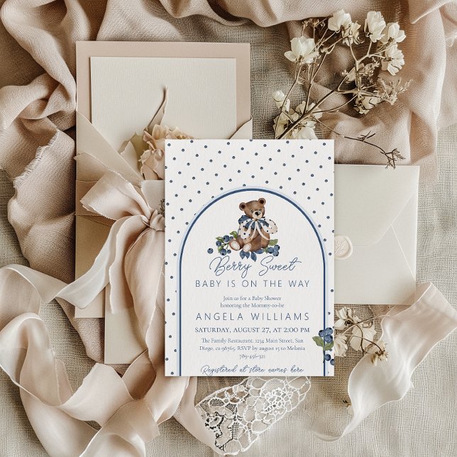 Teddy Bear Dusty Blue Berry Sweet Baby Dusche Einladung (Von Creator hochgeladen)
