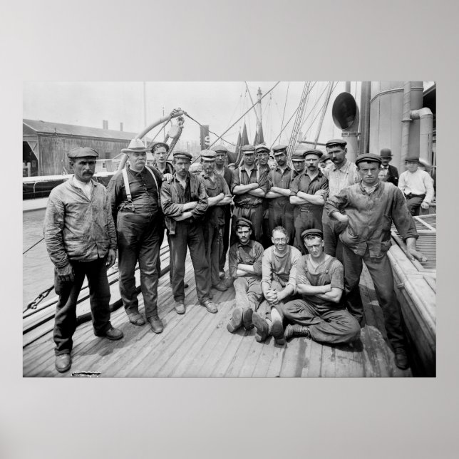 Teddy Roosevelt mit Crew, Anfang des 19. Jahrhunde Poster (Vorne)
