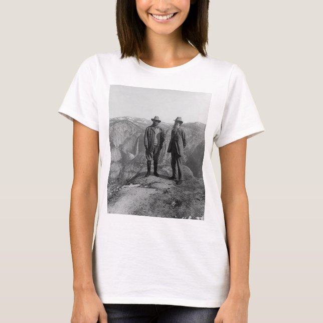 Teddy Roosevelt und John Muir in Yosemite T-Shirt (Vorderseite)