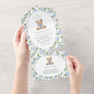 Teddybär, blaues Band, blaue Blumen, Babyparty All In One Einladung