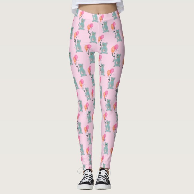 Teddybär mit pastellrosa Balos Leggings (Vorderseite)