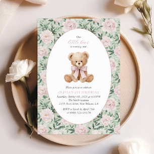 Teddybär, rosa Schleife, rosa Blumen, erster Gebur Einladung
