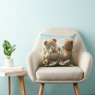 Teddybären auf einem sommerlichen Feld Kissen