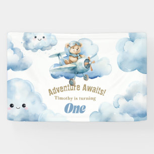 Teddy's erster Geburtstagsflug: Ein hochfliegender Banner