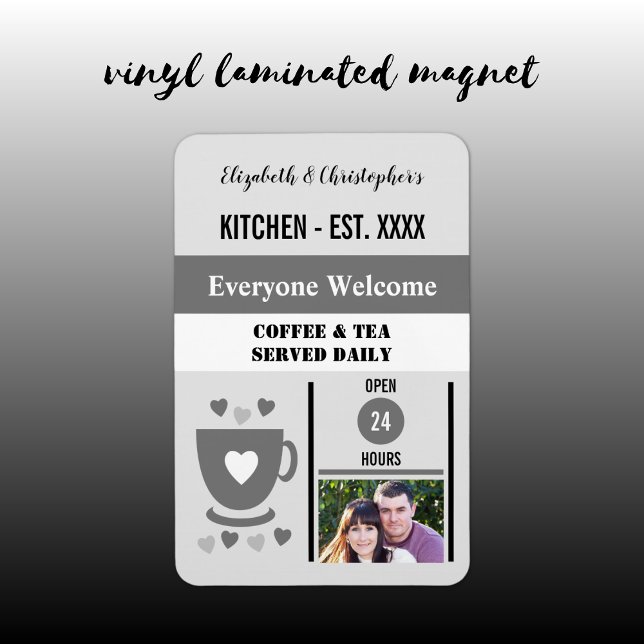 Tee aus grauem Foto aus der Küche Magnet (Von Creator hochgeladen)