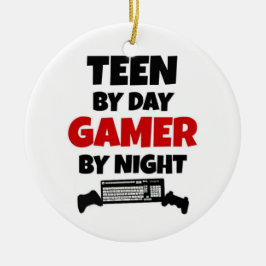 Tee by Day Gamer by Night Keramik Ornament