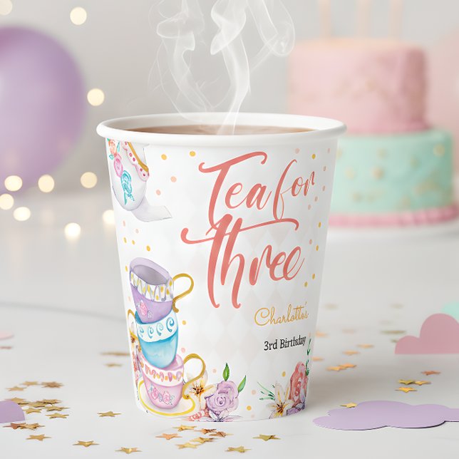 Tee für drei, dritter Tee zum Geburtstag Pappbecher (Von Creator hochgeladen)