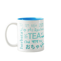 Tee in jeder Tasse in Blau