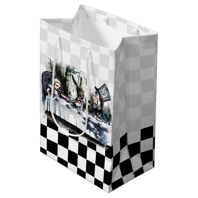 Tee Party 2 Mittlere Geschenktüte (Vorderseite Schrägansicht)