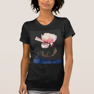 Tee-Shirt der Frau mit Wasserlilie aus Stain Glass T-Shirt