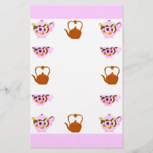 Teekanne, Teacup und kupfernes Briefpapier