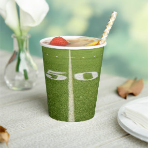 Teen Birthday 50 Yard Line Green Field Football Pappbecher