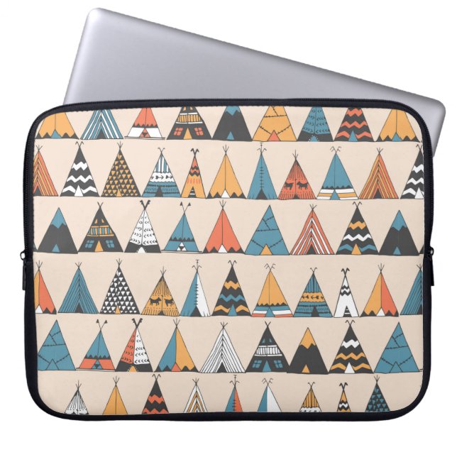 Teepee Muster. Wigwam-Sommerzelt Laptopschutzhülle (Vorderseite)