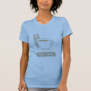 Teezeit des kleinen Kaninchens T-Shirt