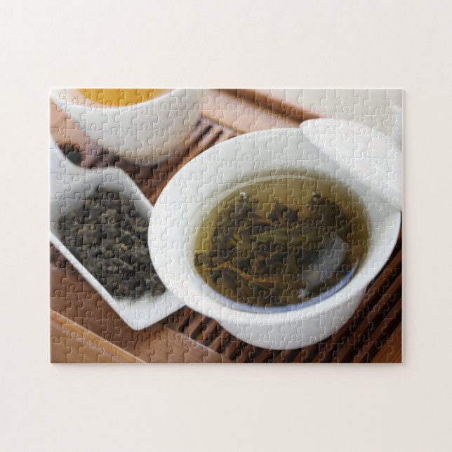 Teezeremonie des traditionellen Chinesen: oolong Puzzle (Horizontal)