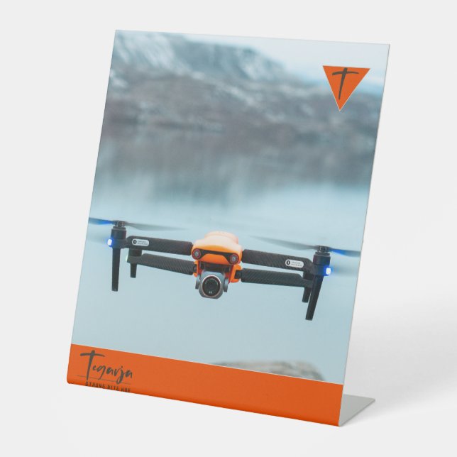 TEGARJA SOCKELSCHILD (Vorderseite)