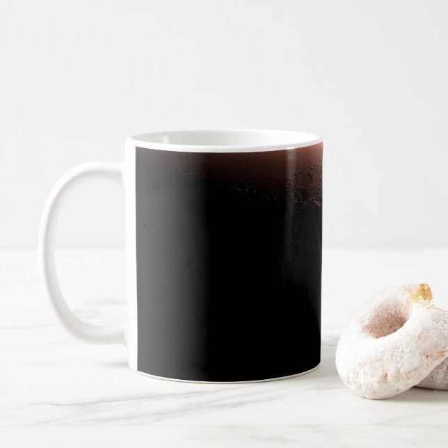 Teil der Mars an der Grenze von Licht und Dunkel. Kaffeetasse (Mit Donut)