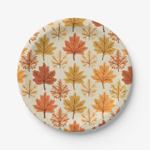 Teilen von Tellern für Danksagungen.