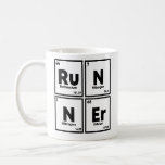 Teilnehmer Periodic Table Marathon Runners Science Kaffeetasse<br><div class="desc">Ein humorvolles Design eines Periodischen Tisches,  der "Runner" für Individuen sagt,  die Leidenschaft für Laufen und Chemie haben. Ob sie Joggen in der Natur genießen oder in Marathons oder Triathlons konkurrieren,  dieses Design ist für diejenigen,  die beide verfolgen Liebe.</div>