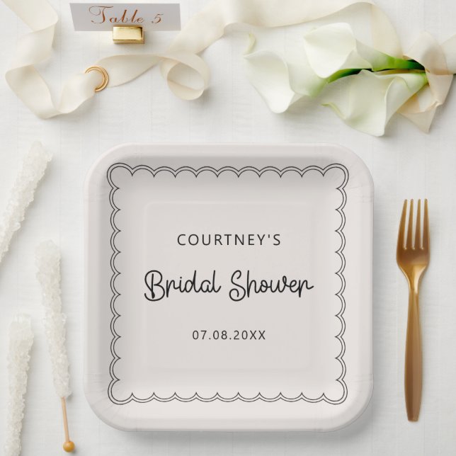 Teller mit gewelltem Rand für Brautparty (Hochzeit)