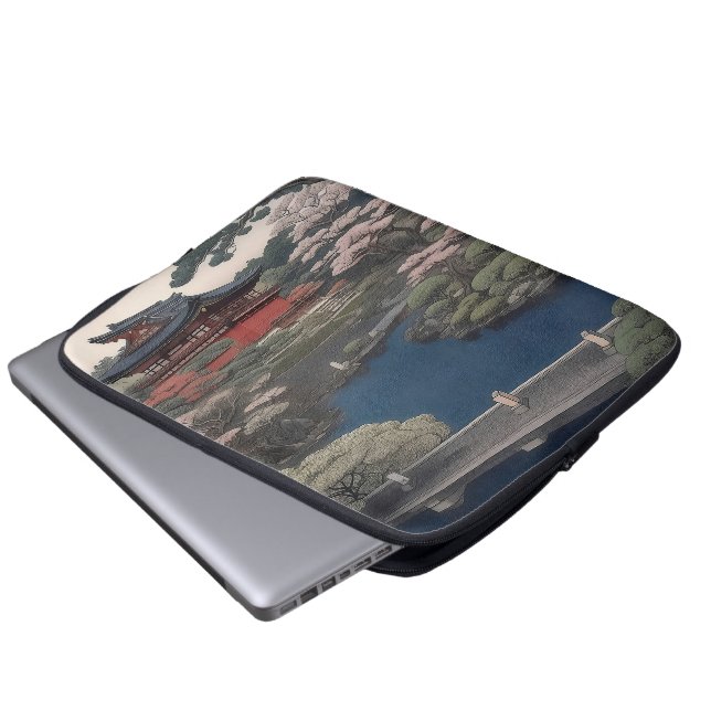 Tempel am Fluss - Japan Laptopschutzhülle (Vorne Knopf)