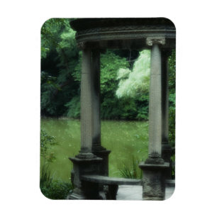 Tempel der Liebe an den alten Westbury Gärten Magnet