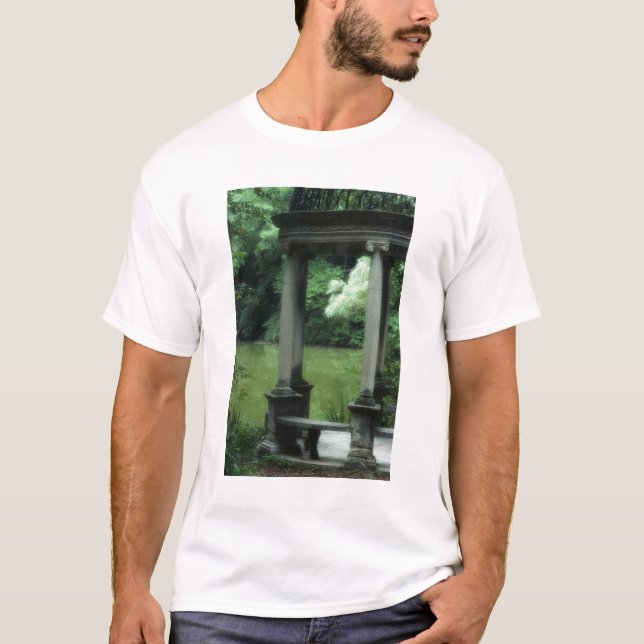 Tempel der Liebe an den alten Westbury Gärten T-Shirt (Vorderseite)