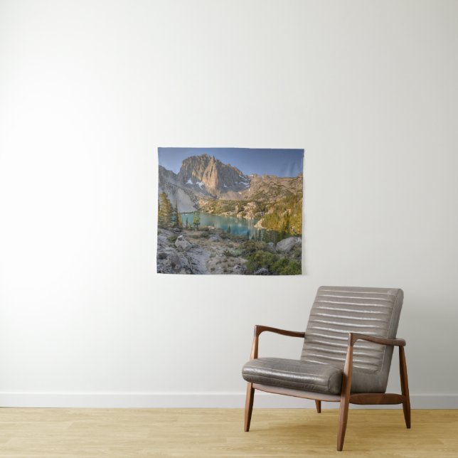 Tempel-Felsspitze und zweiter See Wandteppich (Beispiel (Horizontal))
