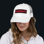 Template fett Schriftart Big Text Womens Mens Secu Truckerkappe<br><div class="desc">Custom Add Image Company Logo fett Schriftart Grosser Text hier Modernes elegantes Template Herren's Women's Unisex Security Mitglied Schwarz / Rot / Weiß Baseball Cap / Trucker Hat.</div>