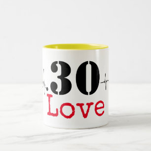 Tennis 30. Geburtstag Tennisball und Liebe Nummer Zweifarbige Tasse