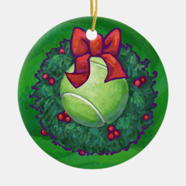 Tennis Ball Weihnachtskranz auf Grün Keramikornament (Vorne)