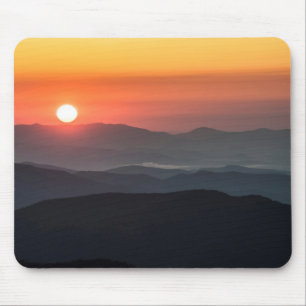 Tennis-Berg, Friedhof-Feld, Sonnenaufgang Mousepad
