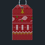 Tennis Christmas Sweater Gezwirntes Muster Red Xma Geschenkanhänger<br><div class="desc">Warme und gemütliche Wintertage und Nächte Illustration Design,  mit klassisch gewirktem,  lustig hässlichem Weihnachtspulli mit Tennisschlägern und grünen Tennisbällen,  Steinglocken,  Tannenbäumen und Schneeflocken. Minimalistisches Xmas Sweater Muster festliche Design in hellblau und weiß für Tennisspieler. Tennis Weihnachtsmusterpulli Tennis Xmas Design. Skandi Tennis Weihnachtsgeschenke Weihnachten. Nordisches Tennis-Weihnachtsmuster. Tennis Weihnachtsgeschenke</div>
