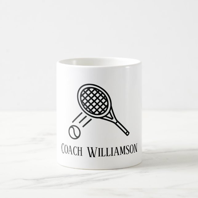 Tennis Coach Mit Monogramm Name Kaffeetasse (Mittel)