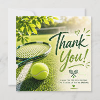 Tennis Dankeskarten-Schläger und Ball auf dem Spie