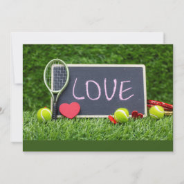Tennis mit LIEBE auf grünem Gras Feiertagskarte