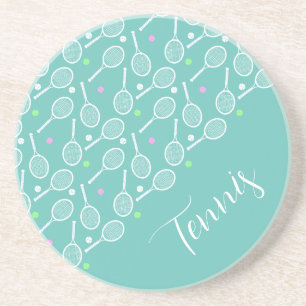 Tennis-Schläger und Bälle Staubgrüner Untersetzer