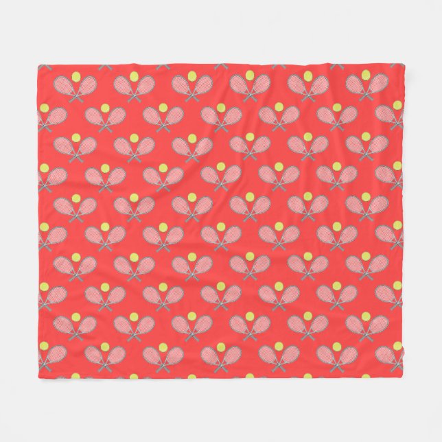 Tennis Seamless Pattern - Racket and Ball on Red   Fleecedecke (Vorderseite (Horizontal))