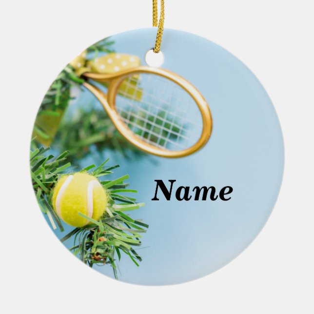 Tennis Weihnachtsball und Schläger auf Baum Keramik Ornament (Vorne)