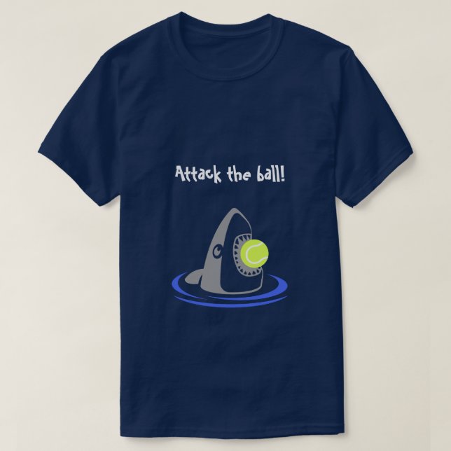Tennisball-Haiangriff mit Text T-Shirt (Design vorne)