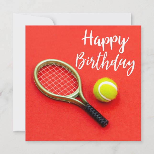 Tennisball mit Schläger am roten Geburtstag Karte (Vorderseite)