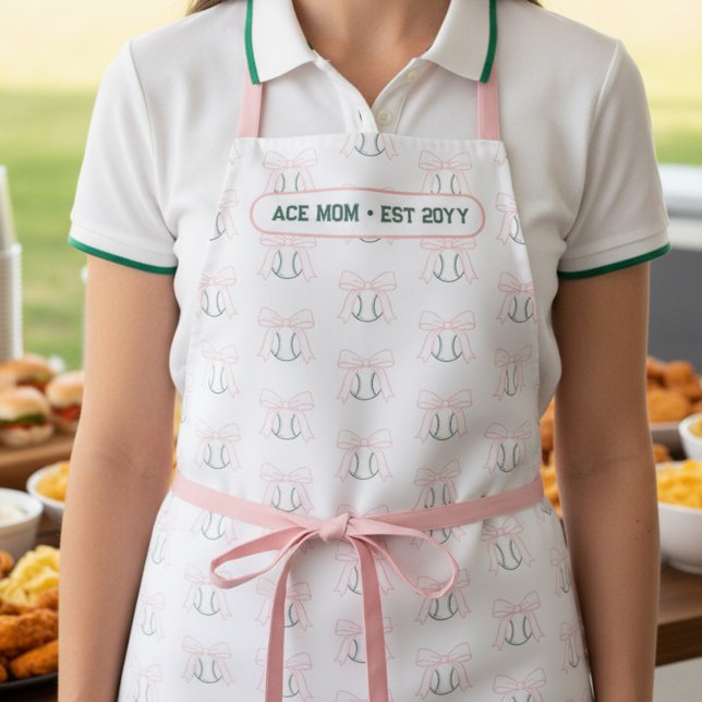 Tenniscore Ace Mom Preppy Coquette Tennis Ball Bow Schürze ("Ace Mom" Tenniscore coquette sporty mom apron, with tennis ball and pink bow pattern)