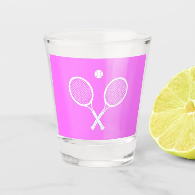 Tennisschläger und Ball Schnapsglas (Vorderseite)