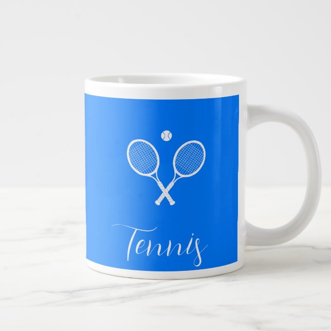 Tennisschläger und Ball Ultramarine Blue Jumbo-Tasse (Rechts)