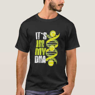 Tennisspieler in meiner DNA aus Tennisballen T-Shirt
